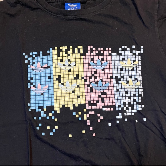 Adidas women’s short sleeve black tee - Picture 2 of 5